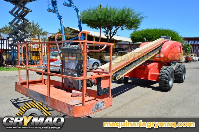 Elevador JLG 600S 4WD 2007