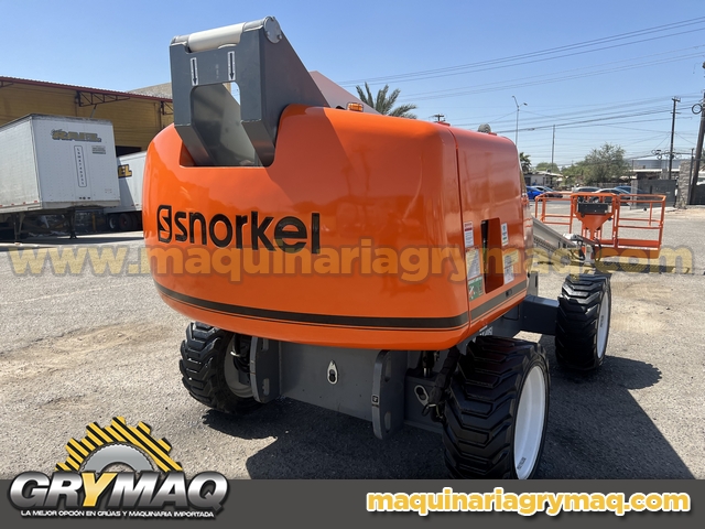 Elevador Snorkel 660SJ 2018