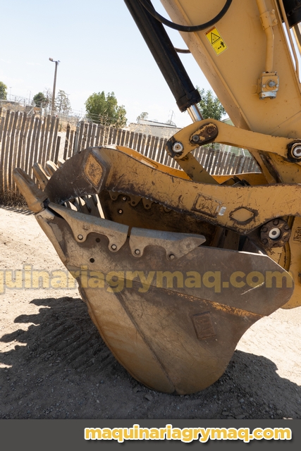 Excavadora CAT 328DL 2013