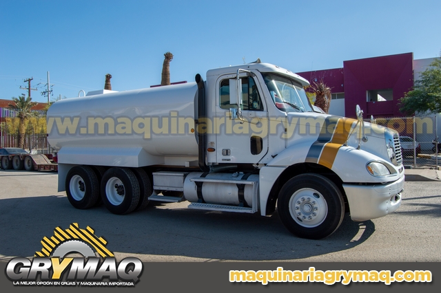 Camion Pipa de Agua 15,000 Lts Freightliner 2002