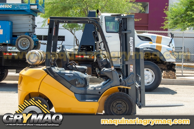 Montacargas KOMATSU FG25T-16 2016