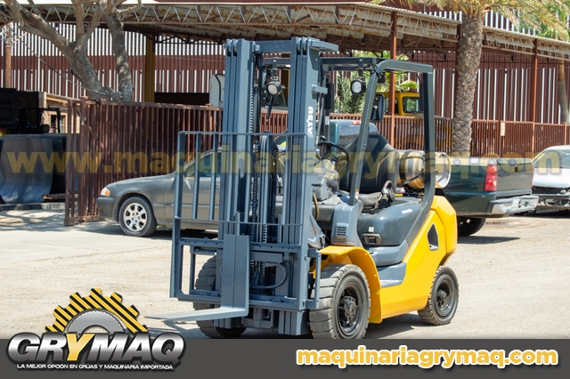 Montacargas KOMATSU FG25T-16 2016