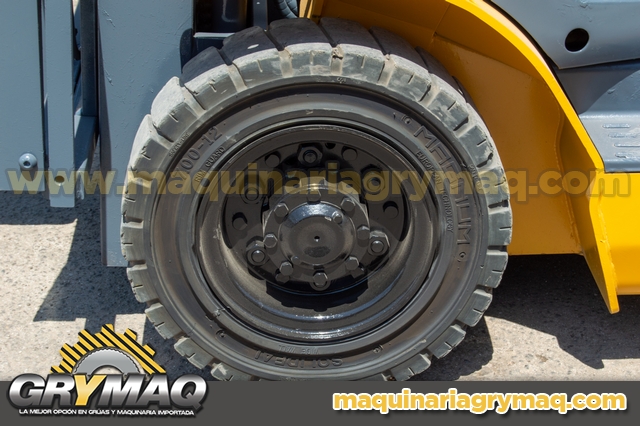 Montacargas KOMATSU FG25T-16 2016