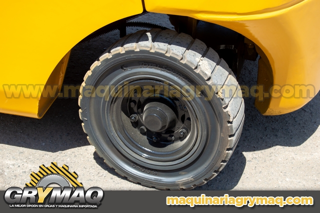 Montacargas KOMATSU FG25T-16 2016