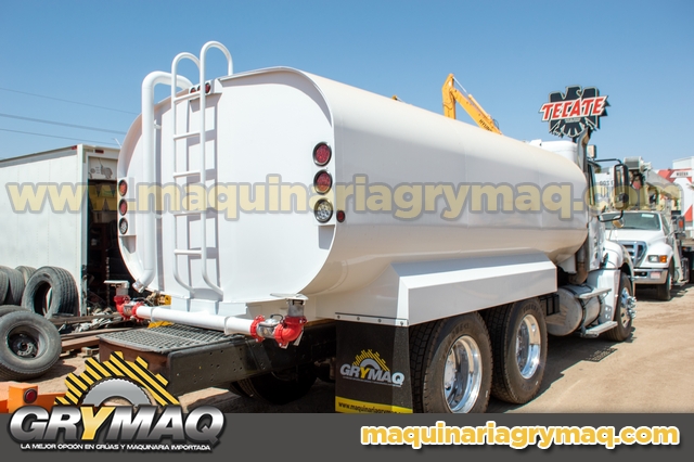 Camion Pipa De Agua 15,000 LtsFreightliner 2010