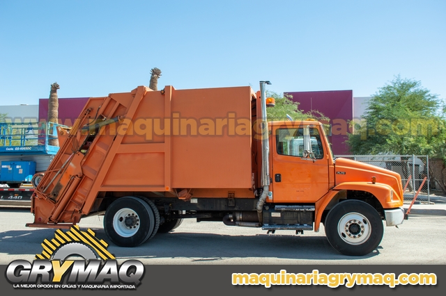 Camion Recolector De Basura Freightliner 2001