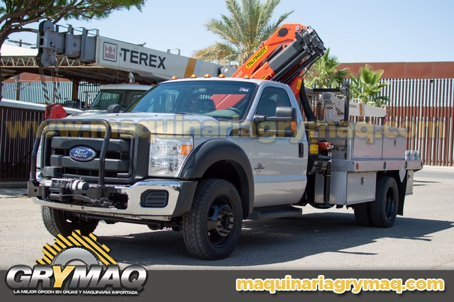 Grua Articulada 3.5 Tons Ford 2013