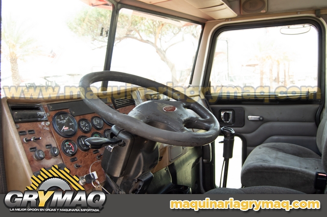 Grua Articulada 6.2 Tons Peterbilt 2005