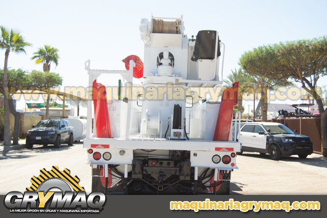 Grua Broca Perforadora Freightliner 1996
