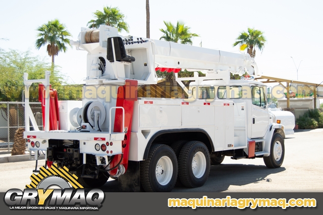 Grua Broca Perforadora Freightliner 1996