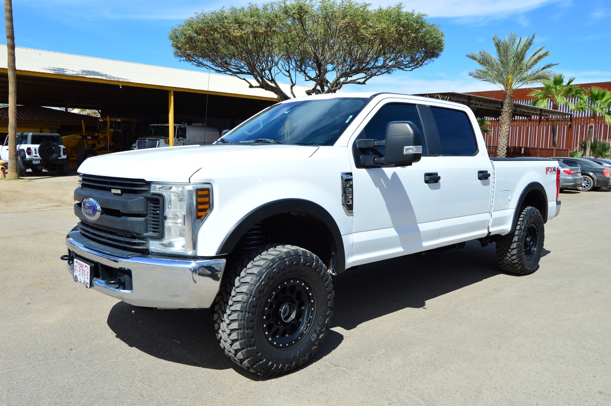 2018 Ford F250 XL FX4