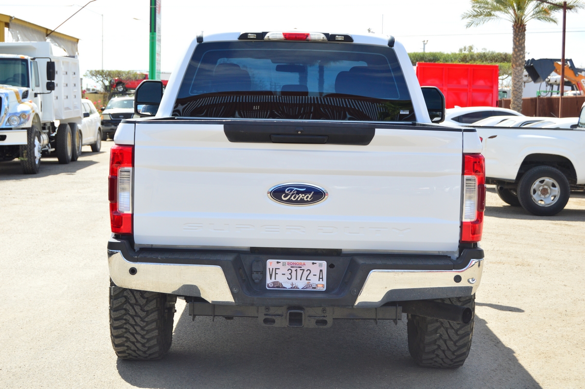2018 Ford F250 XL FX4
