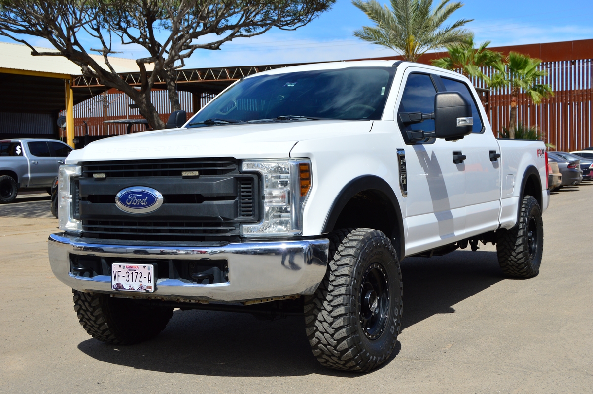 2018 Ford F250 XL FX4