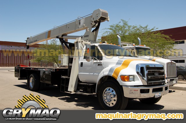 Grua Titan 18 Tons Camion Ford 2013