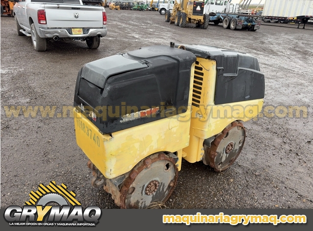 Mini Compactador Bomag BMP 8500 2013