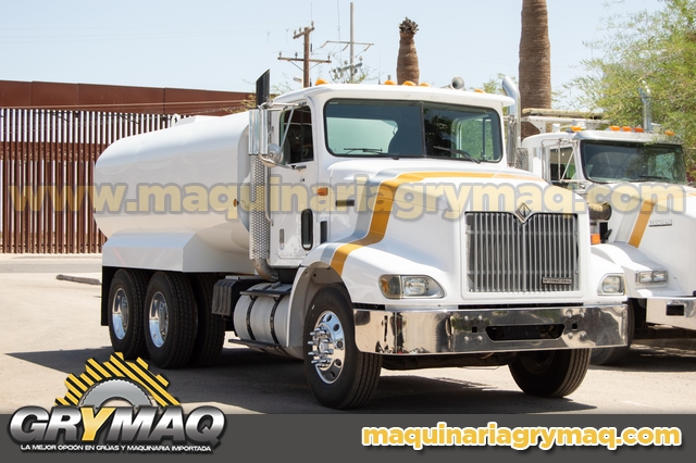 Camion Pipa de Agua 15,000 Lts International 1999