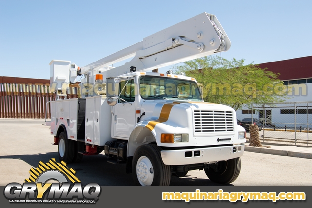 Grua Canastilla International 2000