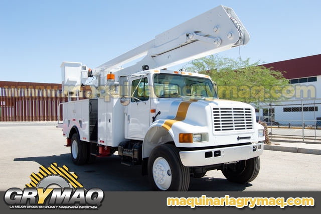 Grua Canastilla International 2000