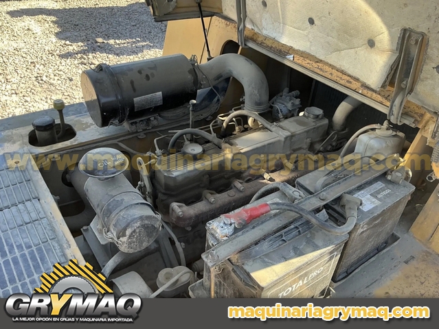 Montacargas CAT DP70 2004