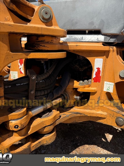 Retroexcavadora Case 590 Super M 4×4 2006