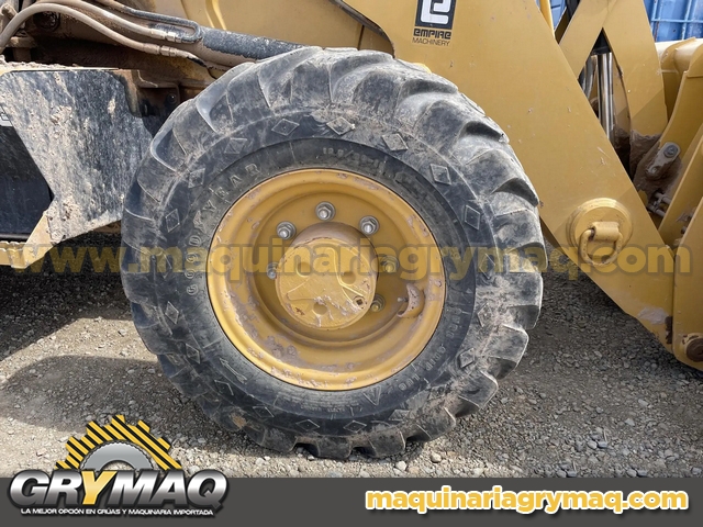 Retroexcavadora CAT 420D 4×4 2022