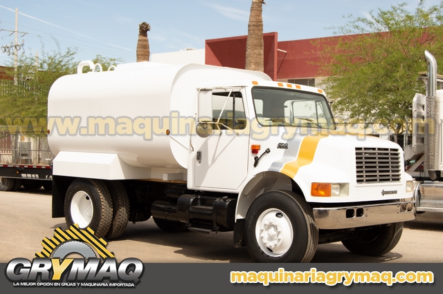 Camion Pipa de Agua 10,000 Lts International 4700 1998