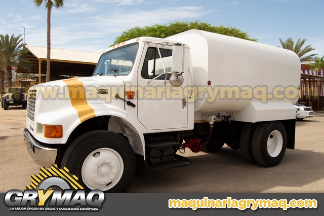 Camion Pipa de Agua 10,000 Lts International 4700 1998