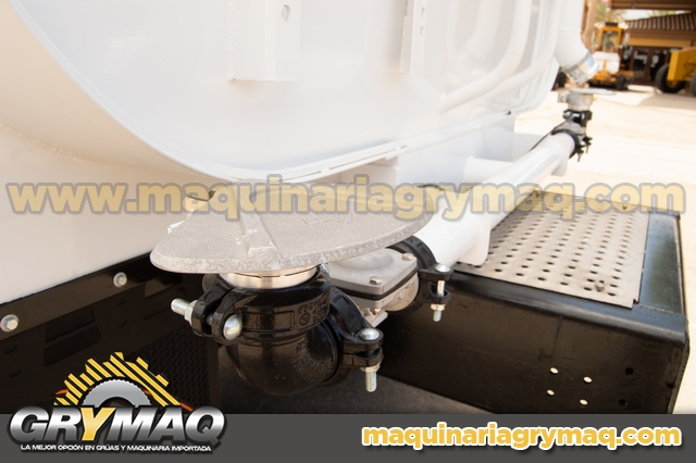 Camion Pipa de Agua 10,000 Lts International 4700 1998