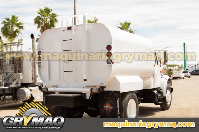 Camion Pipa de Agua 10,000 Lts International 4700 1998