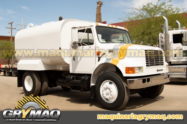 Camion Pipa de Agua 10,000 Lts International 4700 1998
