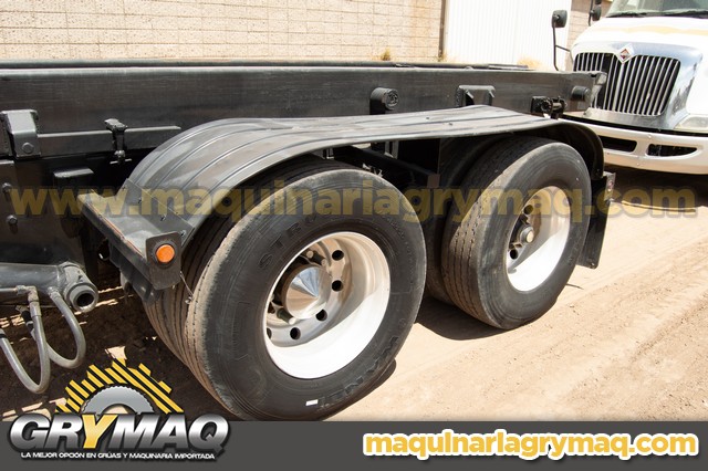 Camion Rolloff International 7500 2008