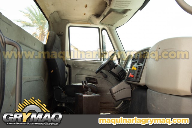 Camion Rolloff International 7500 2008