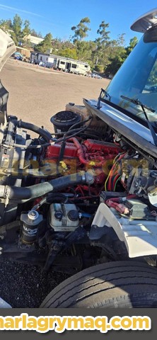 Camion De Servicio Freightliner M2 106 2017