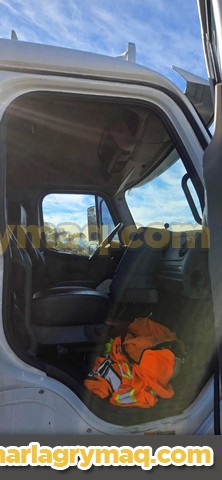 Camion De Servicio Freightliner M2 106 2017