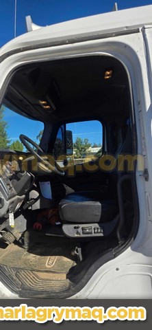 Camion De Servicio Freightliner M2 106 2017