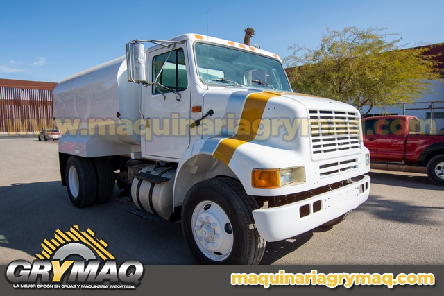 Camion Pipa de Agua 10,000 Lts International 2002