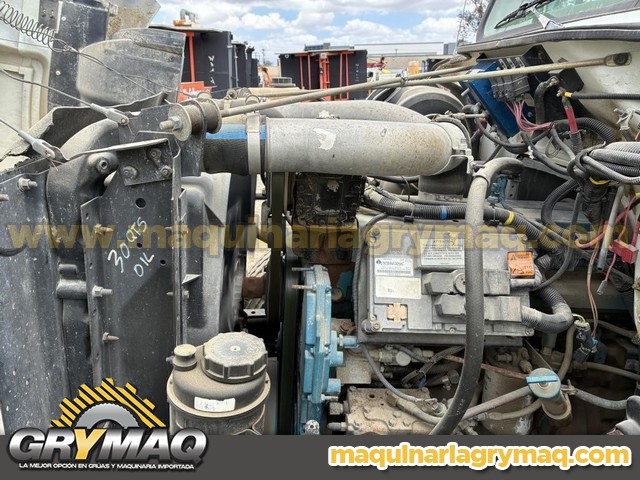 Camion de Servicio Intenational DT4900 2000