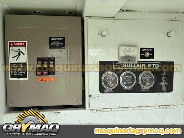 Camion de Servicio Intenational DT4900 2000