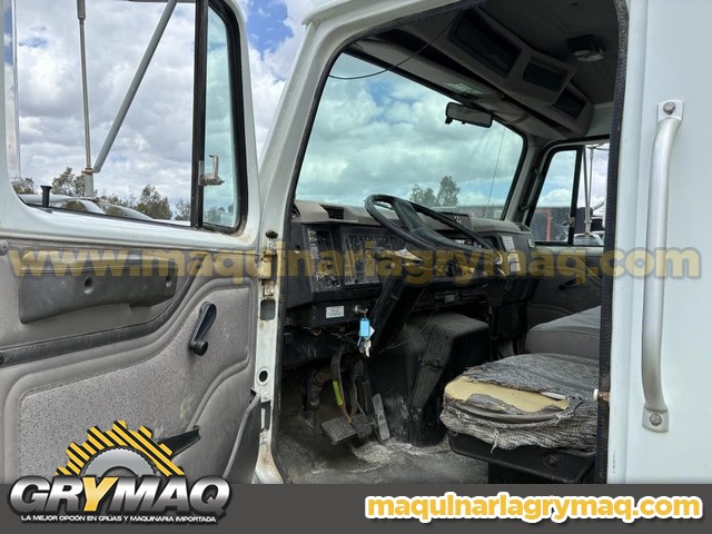 Camion de Servicio Intenational DT4900 2000