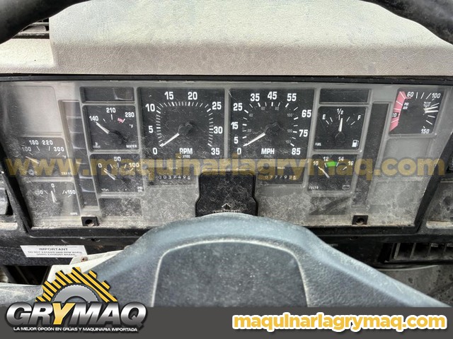 Camion de Servicio Intenational DT4900 2000