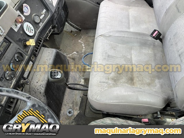 Camion de Servicio Intenational DT4900 2000